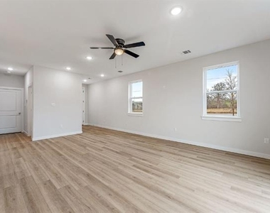 545 Galt - Photo Thumbnail 6