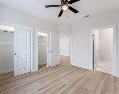 545 Galt - Photo Thumbnail 14