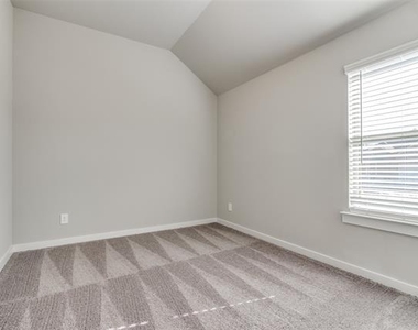 6231 Tawakoni Lane - Photo Thumbnail 24