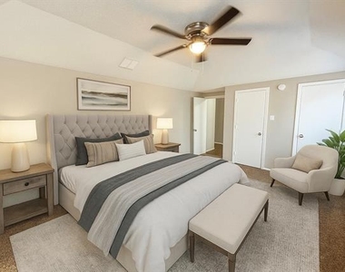 2709 Clemson Circle - Photo Thumbnail 2