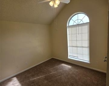 401 Channel View Terrace - Photo Thumbnail 8
