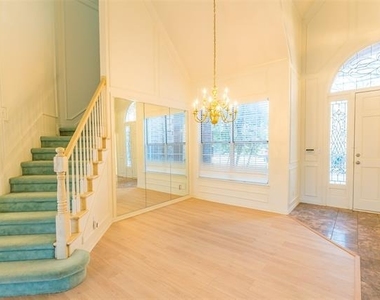 2411 Cross Timbers Trail - Photo Thumbnail 6