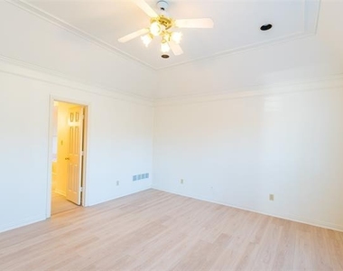 2411 Cross Timbers Trail - Photo Thumbnail 22