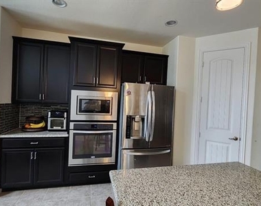 3141 Impala Trail - Photo Thumbnail 12
