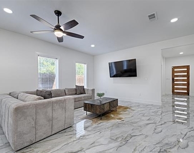 3319 Wake Street - Photo Thumbnail 5