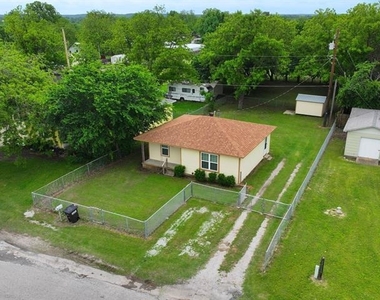 102 Ator Street - Photo Thumbnail 1
