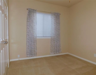 108 Red Bluff Drive - Photo Thumbnail 22