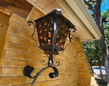 1815 Greenwood Drive - Photo Thumbnail 1