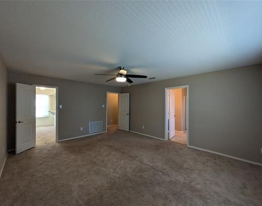 4115 Indian Paintbrush Lane - Photo Thumbnail 8
