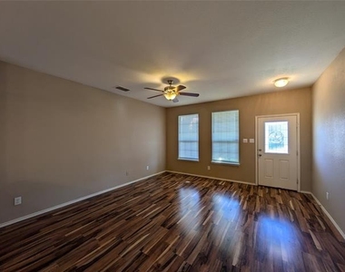 4115 Indian Paintbrush Lane - Photo Thumbnail 4