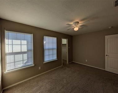4115 Indian Paintbrush Lane - Photo Thumbnail 26