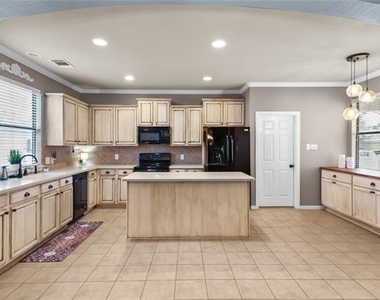 1232 Hayden Lane - Photo Thumbnail 13