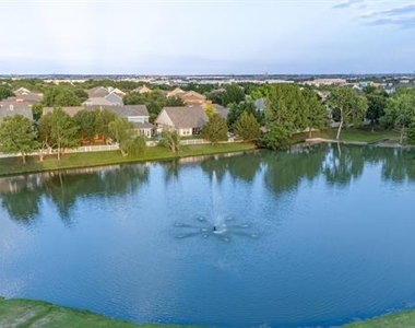 1232 Hayden Lane - Photo Thumbnail 7