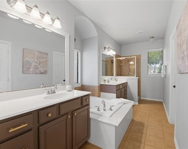 1232 Hayden Lane - Photo Thumbnail 19