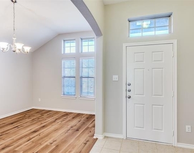 2729 Adams Fall Lane - Photo Thumbnail 2