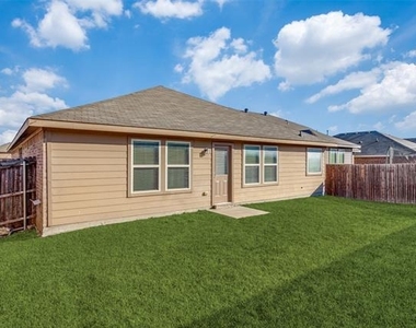 2729 Adams Fall Lane - Photo Thumbnail 11