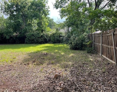 217 Bellaire Drive - Photo Thumbnail 13