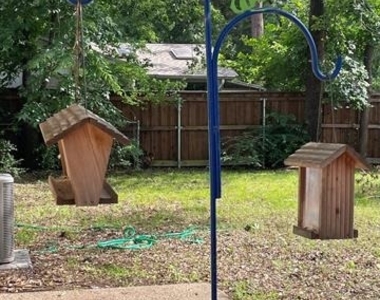 217 Bellaire Drive - Photo Thumbnail 14