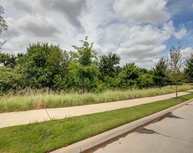 1033 Water Street - Photo Thumbnail 30