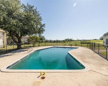 104 Harbor Drive - Photo Thumbnail 1