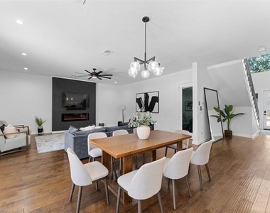 1526 Life Avenue - Photo Thumbnail 3