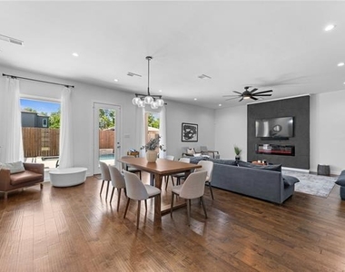 1526 Life Avenue - Photo Thumbnail 2