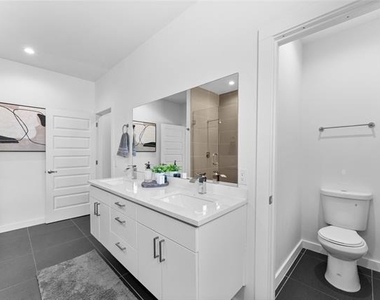 1526 Life Avenue - Photo Thumbnail 18