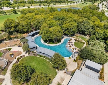 7416 Sequoia Ridge Road - Photo Thumbnail 36