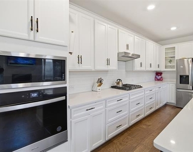 7416 Sequoia Ridge Road - Photo Thumbnail 18