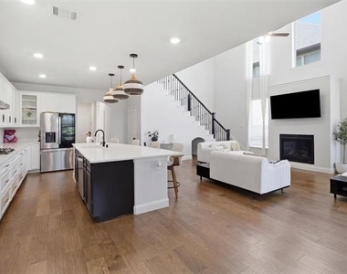 7416 Sequoia Ridge Road - Photo Thumbnail 17
