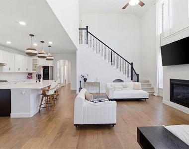 7416 Sequoia Ridge Road - Photo Thumbnail 3