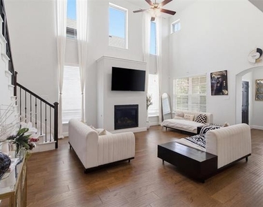 7416 Sequoia Ridge Road - Photo Thumbnail 12