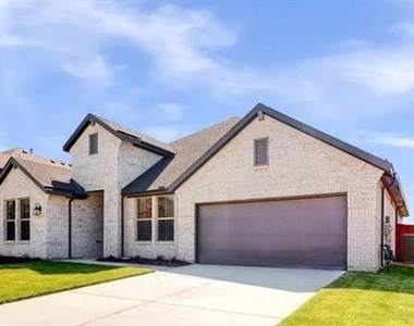 1432 Lawnview Drive - Photo Thumbnail 1