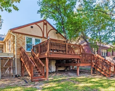 6802 Vivian Avenue - Photo Thumbnail 31