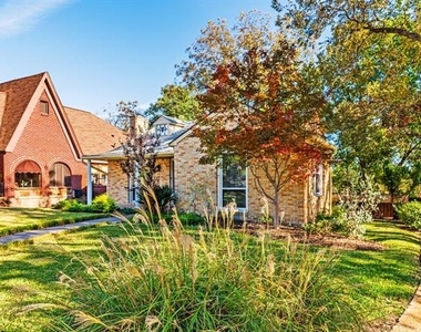 6802 Vivian Avenue - Photo Thumbnail 36