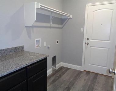 620 Dogwood Drive - Photo Thumbnail 12
