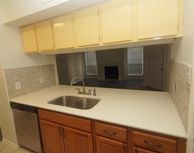 12480 Abrams Road - Photo Thumbnail 16
