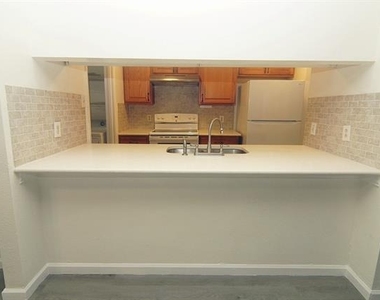 12480 Abrams Road - Photo Thumbnail 17