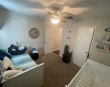 817 Bullock Street - Photo Thumbnail 18