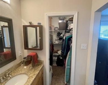 817 Bullock Street - Photo Thumbnail 21