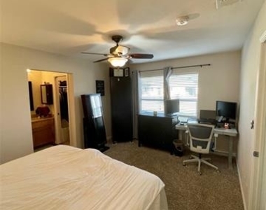 817 Bullock Street - Photo Thumbnail 14
