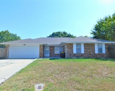 3812 Yellowstone Place - Photo Thumbnail 1