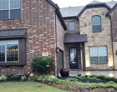3000 Comal Court - Photo Thumbnail 1