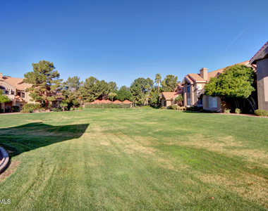 1633 E Lakeside Drive - Photo Thumbnail 34