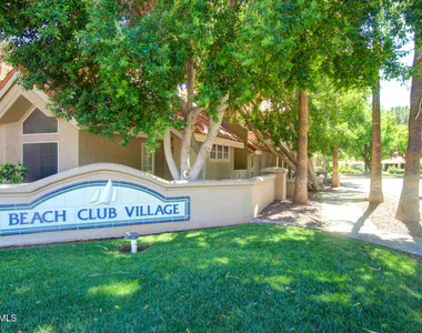 1633 E Lakeside Drive - Photo Thumbnail 36