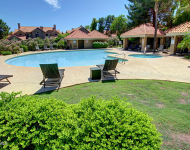 1633 E Lakeside Drive - Photo Thumbnail 37