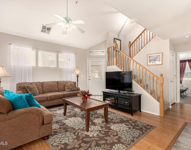 1633 E Lakeside Drive - Photo Thumbnail 3
