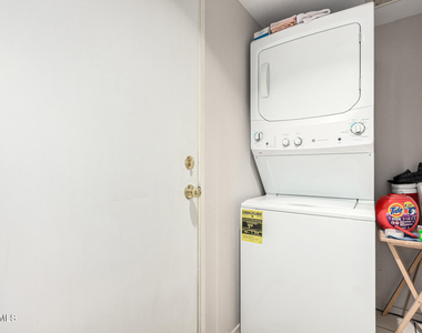 1633 E Lakeside Drive - Photo Thumbnail 21