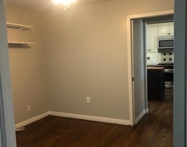 3984 Park Lane - Photo Thumbnail 11