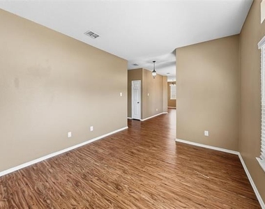 5208 Novato Place - Photo Thumbnail 6
